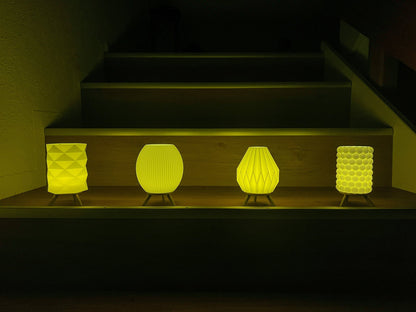 LYNA Orbit Teelichthalter – Ovale Designlampe mit weicher Rippung – stilvolles Design von Lyna