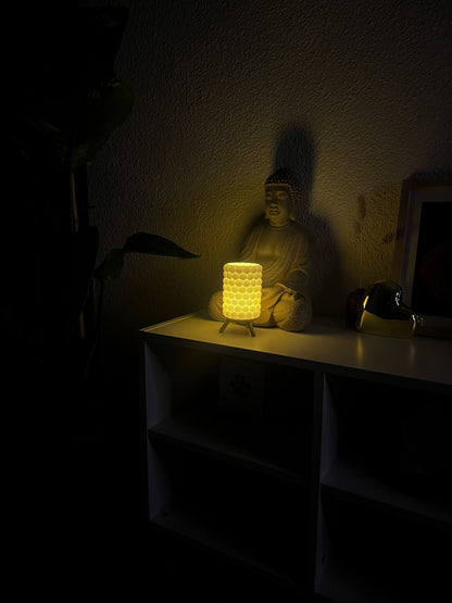 LYNA Wabe Teelichthalter – Designlampe mit organischer Struktur – stilvolles Design von Lyna